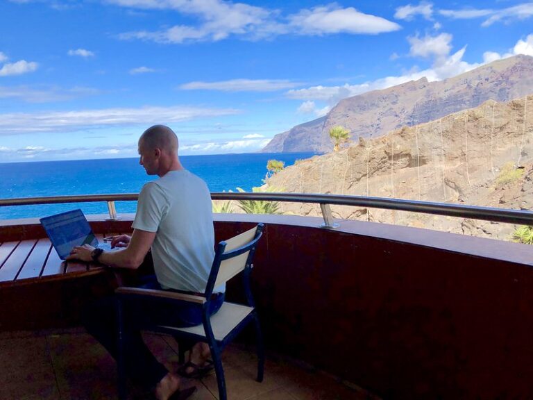 digital nomad